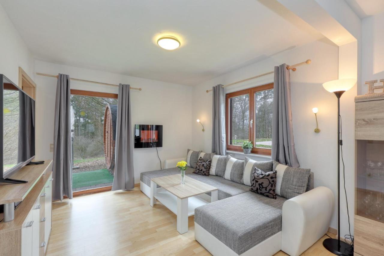 Seepark Kirchheim Ferienhaus Bei Vera Mit Sauna Luaran gambar
