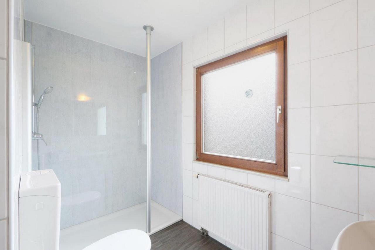 Seepark Kirchheim Ferienhaus Bei Vera Mit Sauna Luaran gambar