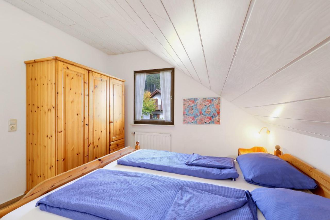 Seepark Kirchheim Ferienhaus Bei Vera Mit Sauna Luaran gambar