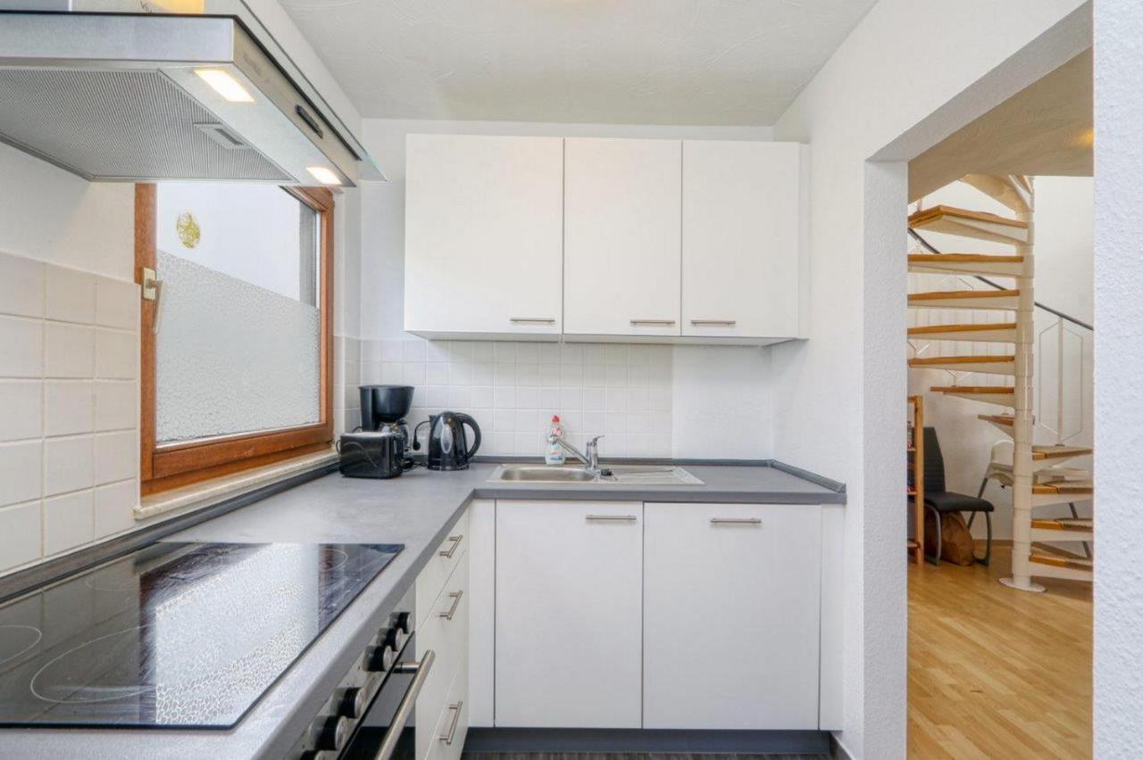 Seepark Kirchheim Ferienhaus Bei Vera Mit Sauna Luaran gambar