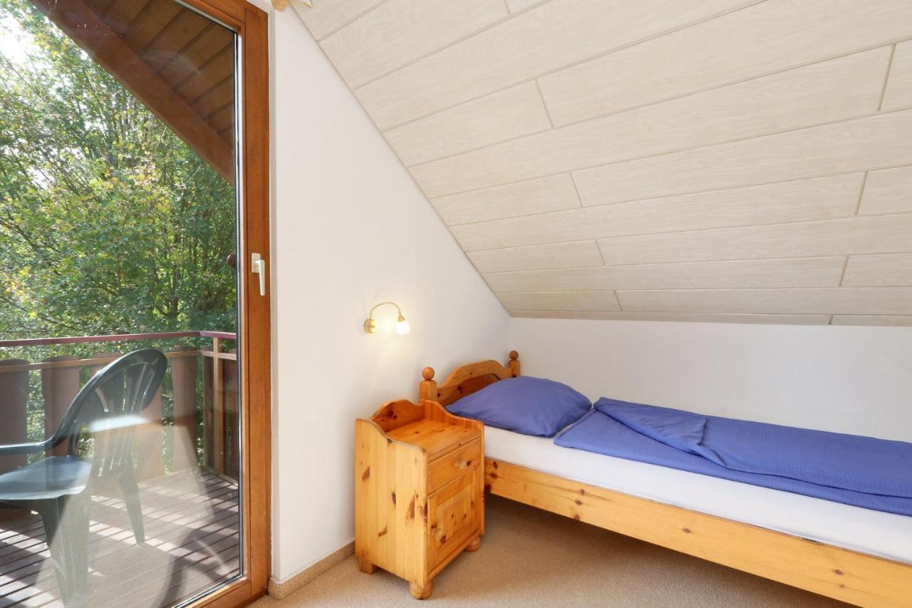 Seepark Kirchheim Ferienhaus Bei Vera Mit Sauna Luaran gambar